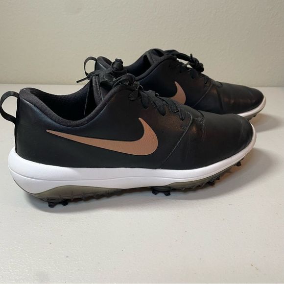 Nike Shoes - Nike Roshe G Tour Women’s Golf Shoe Golf Shoes Size 8